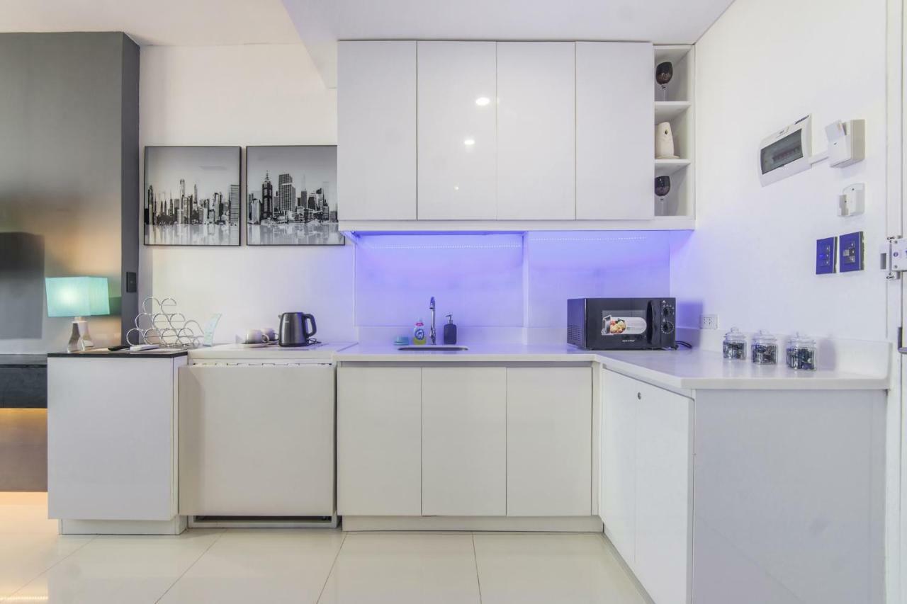 Free Netflix Condo Near It Park With 32-Inch Samsung Hdtv Cebu Eksteriør billede